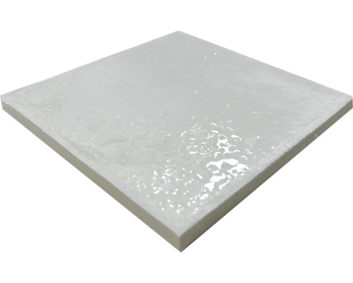 Vierkante, lichte keramische tegel