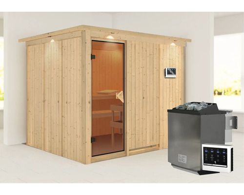 Houten sauna met glazen deur en kachel