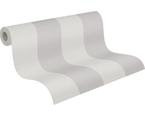 Rol behang met gestreept patroon