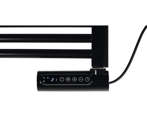 Detailopname van een zwarte handdoekradiator met digitaal bedieningspaneel