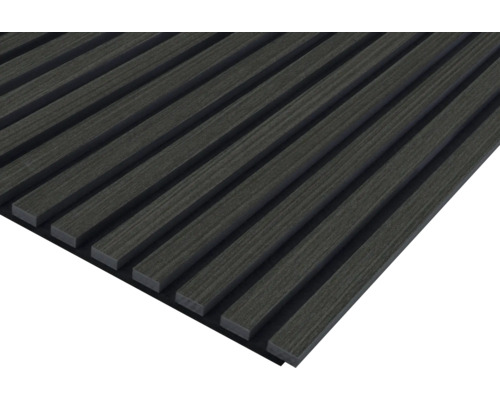 Houten paneel met smalle latten voor wand- en plafondbekleding