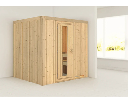 Houten sauna met glazen deur in een lichte ruimte