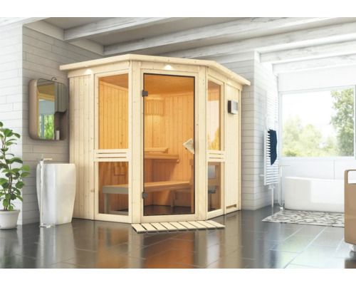 Lichte badkamer met houten sauna met glazen deur, wastafel en bad