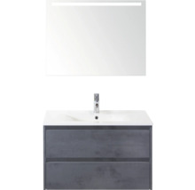 Badkamermeubel met wastafel, kraan en verlichte spiegel