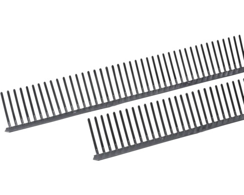 Twee metalen kam bevestigingen voor panelen