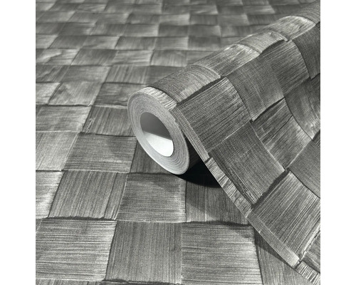 Een rol behang met een vlechtpatroon