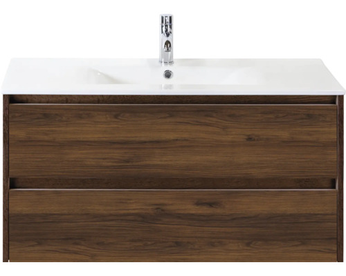 Wastafelonderkast met wastafel en kraan