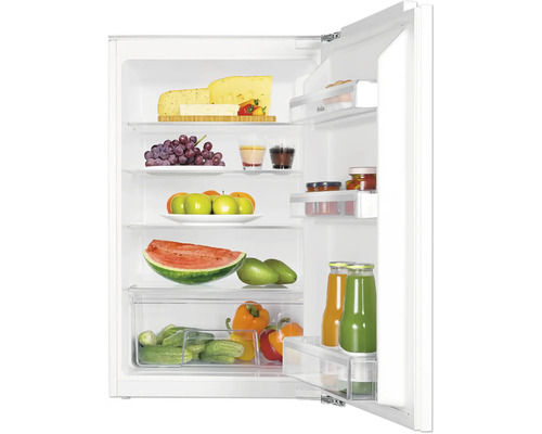 AMICA EVKS 16182-1 Inbouw koelkast zonder vriesvak Open koelkast gevuld met levensmiddelen zoals kaas, fruit, groenten en dranken