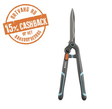 Gardena heggenschaar met gegolfd blad, Gardena Logo en zegel voor 15 procent cashback op het aankoopbedrag.