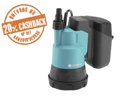 Turquoise-zwarte Gardena dompelpomp op batterijen voor helder water met 20 procent cashback actie.