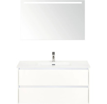 Wastafelmeubel met twee lades en spiegel met verlichting in de badkamer