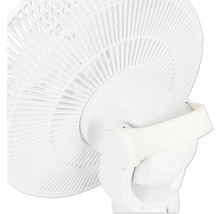 Gedetailleerd beeld van een ventilator met beschermrooster