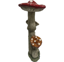 Decoratieve paddenstoelfiguur voor de tuin