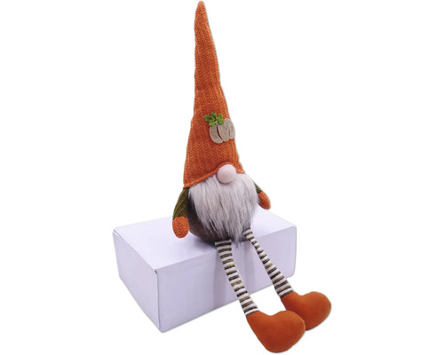 Decoratieve tuinkabouter met muts en baard als herfstdecoratie