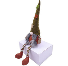 Decoratieve herfstkabouter met muts en baard