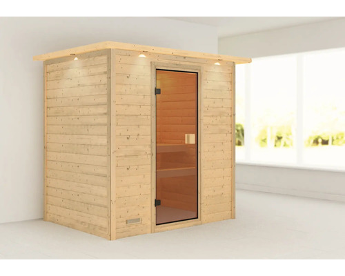 Houten sauna met glazen deur en verlichting