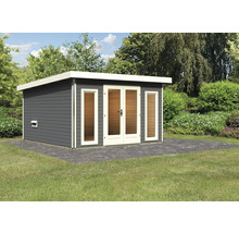 Tuinhuis met dubbele deur en ramen in de tuin