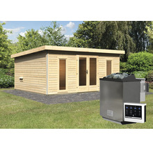 Houten sauna met saunakachel en bediening in de tuin