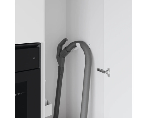 Stofzuigerslanghouder in de kast