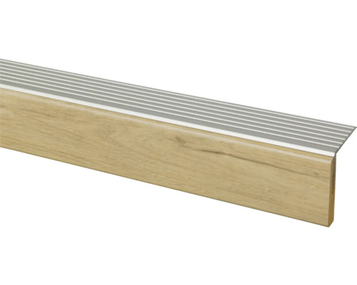 Traprenovatie afwerkprofiel eiken truffel Trapkantprofiel van hout met metalen strips