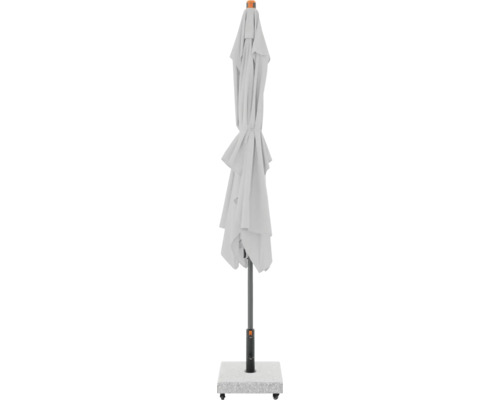 Gesloten parasol met voet