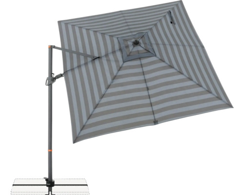 Vrijhangende parasol met streepmotief