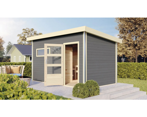 Houten sauna met glazen deur in de tuin