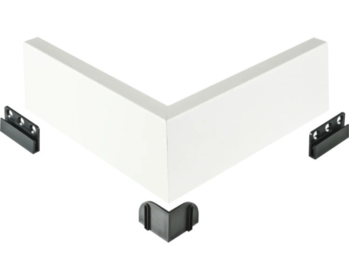 Plint met montageclips voor bevestiging