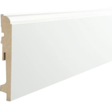 Witte houten plint