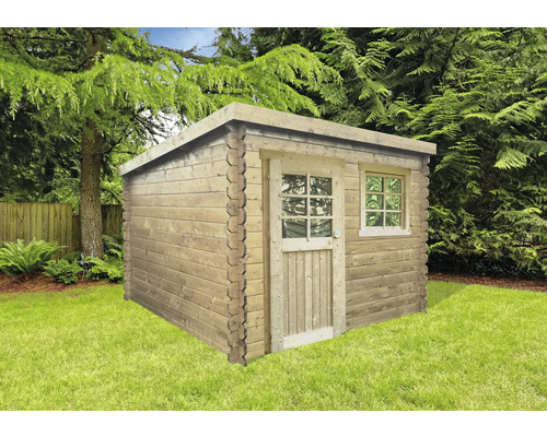 Houten tuinhuis met deur en raam in de tuin