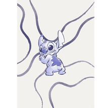 Tekening van Stitch met groot hoofd en oren tegen een achtergrond met lijnen