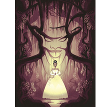 Illustratie van een vrouw in een galajurk, staande in een bos, met een gezicht gevormd uit boomtakken