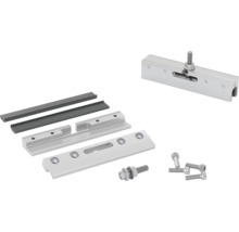 Diverse metalen profielen en bevestigingsmaterialen voor montage