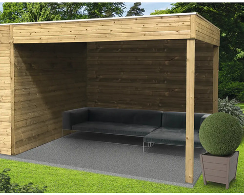 Houten paviljoen met loungegedeelte en plantenbak in de tuin