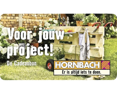 Hornbach Cadeaubon met een tuinproject van houten pallets met planten en decoratie in een zonnige tuin. Hornbach Logo.