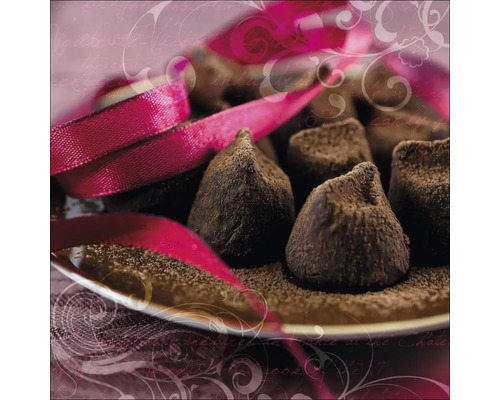 Chocoladetruffels op een bord met lint