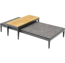 Twee grijze salontafels met houten blad en stenen tafelblad