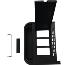 Afbeeldingen van een zwarte grillkast met accessoires.