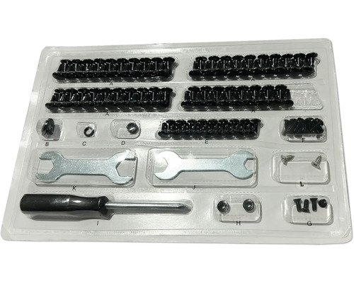 Montageset met schroeven, moeren, schroefsleutels en schroevendraaier in transparante plastic verpakking