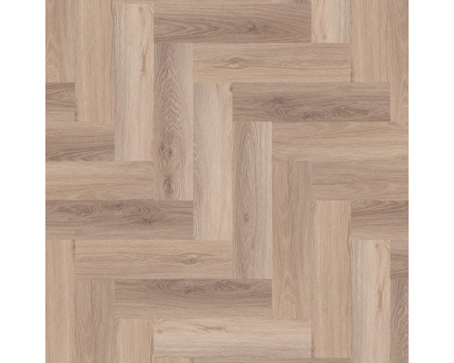 Lichte houtlook laminaat in visgraatmotief voor vloerbedekking.