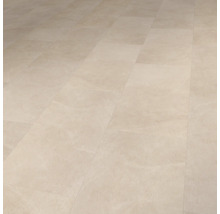 Lichte tegels op de vloer.