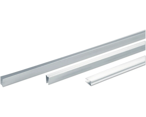 Drie metalen profielen voor diverse toepassingen