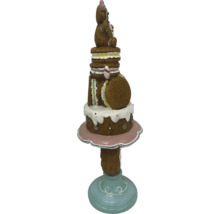 Decoratieve macaronzuil met beer voor interieurdecoratie