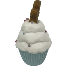Decoratieve cupcake met hagelslag en koekje