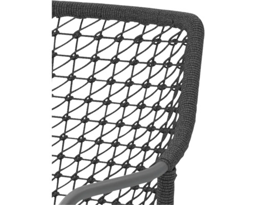 Detailweergave van een stoel met gevlochten zitting