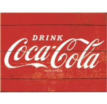 Coca-Cola belettering op houten bord