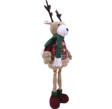 Decoratieve pluche rendier met gewei, sjaal en jas voor de kerstperiode