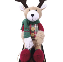 Decoratieve pluche rendier als kerstdecoratie