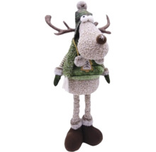 Decoratief elandfiguur met muts en gewei als kerstversiering