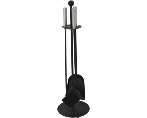 Haardstel met schop, bezem, pook en standaard